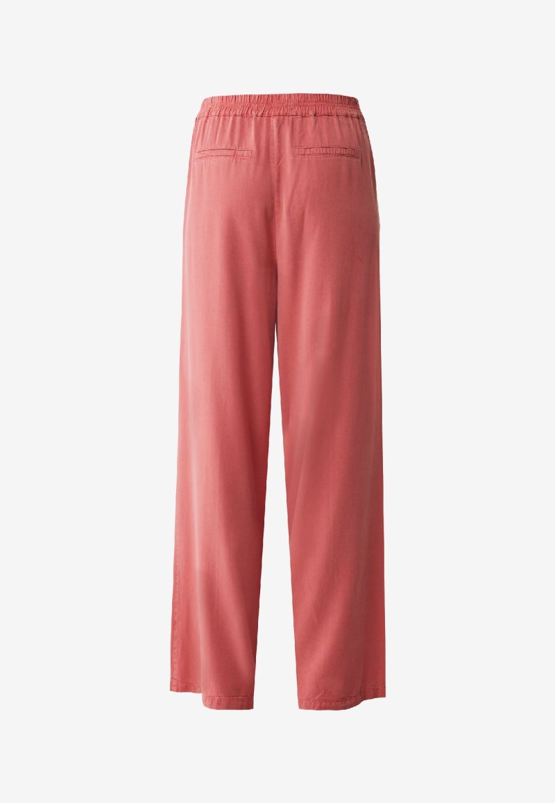 Wide leg pants with elastic waistband