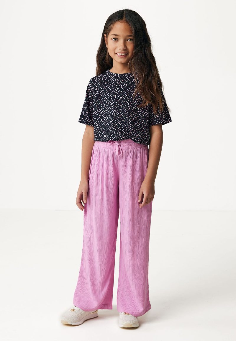 Short sleeve blouse with smocked hem